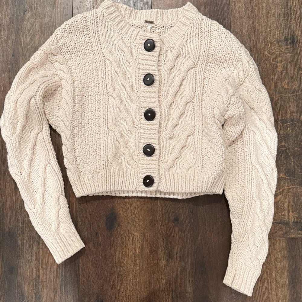 Free People Button-Up Cable Knit Cardigan - Cream NWOT size S